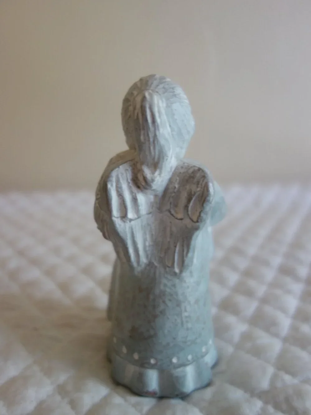 Vntg 1998 ISABEL BLOOM Greenish Hue Concrete Art Figurine Angel Girl w/ Teddy Be